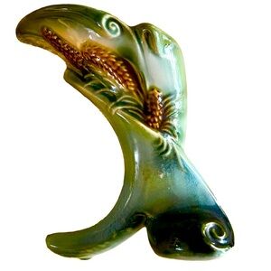 Mid-Century Modern Hull Art Pottery vase